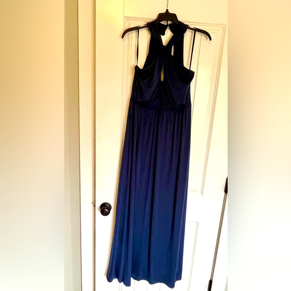 Navy blue, bridesmaid/prom/formal dress, size 6 - Picture 2 of 2